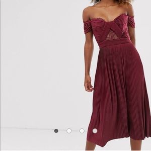 ASOS DESIGN premium lace and pleat bardot midi